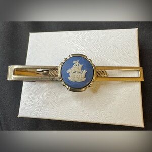 Wedgwood Gold and Blue with Ship Tie Bar Clip